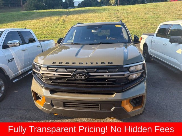 Used 2025 Ford Expedition Tremor AWD/4WD image 15