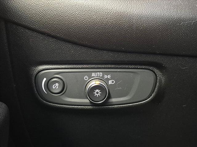 Used 2019 Chevrolet Equinox LT FWD image 9