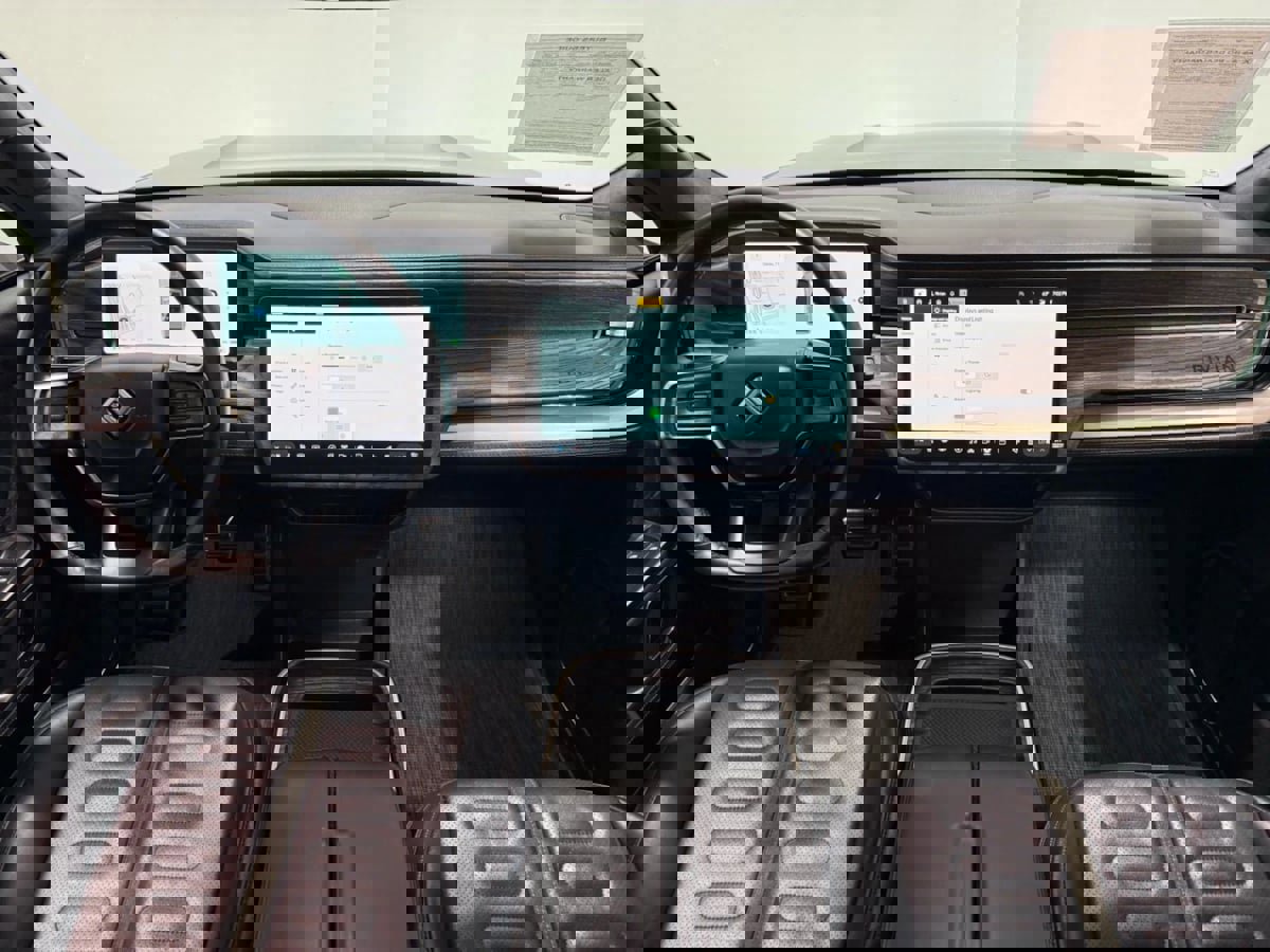 Used 2022 Rivian R1T Adventure image 14