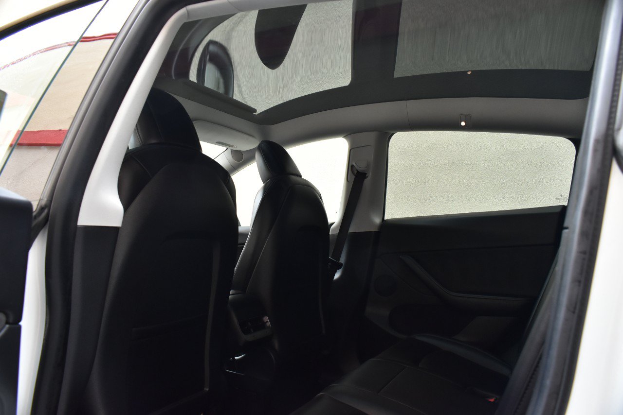 Used 2021 Tesla Model Y 2WD image 16