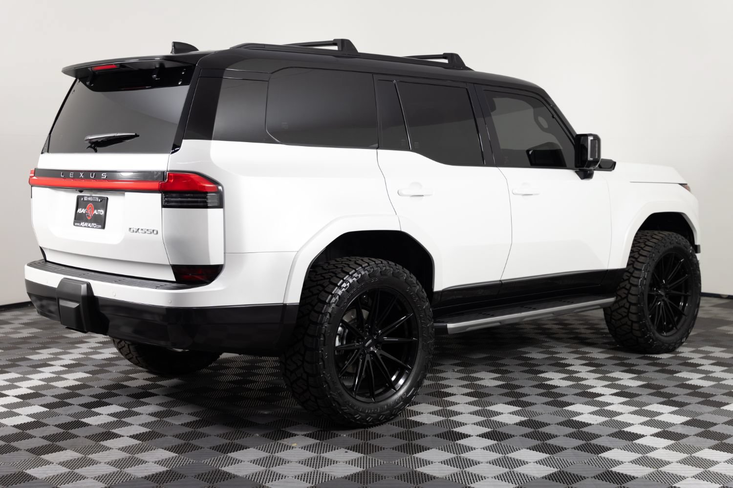 Used 2026 Lexus GX 550 w/ Accessory Package (ZB) AWD/4WD image 8