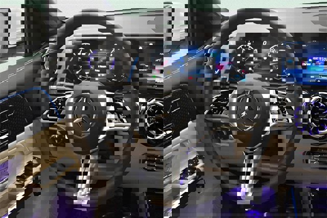 New 2025 Mercedes-Benz GLB 250 4MATIC image 27