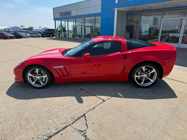 Used 2013 Chevrolet Corvette Grand Sport w/ 3LT Preferred Equipment Group RWD image 2