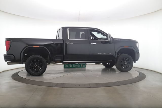 Used 2025 GMC Sierra 2500 Denali Ultimate AWD/4WD image 6