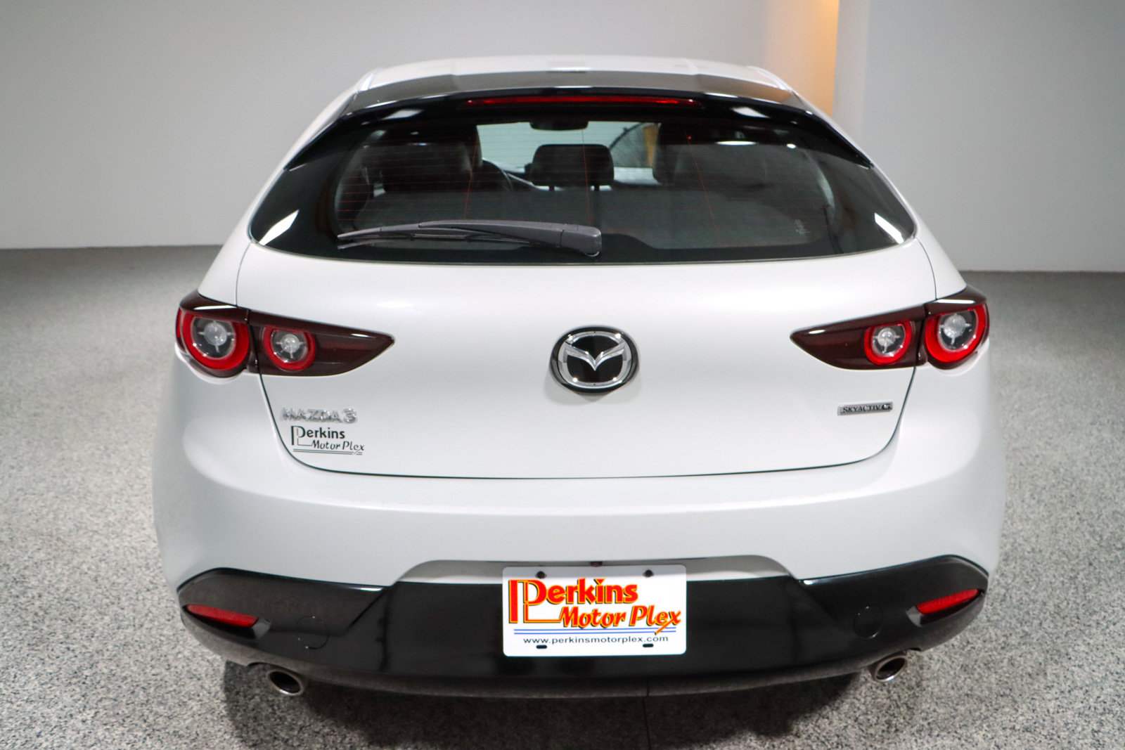 Used 2024 MAZDA MAZDA3 s image 8