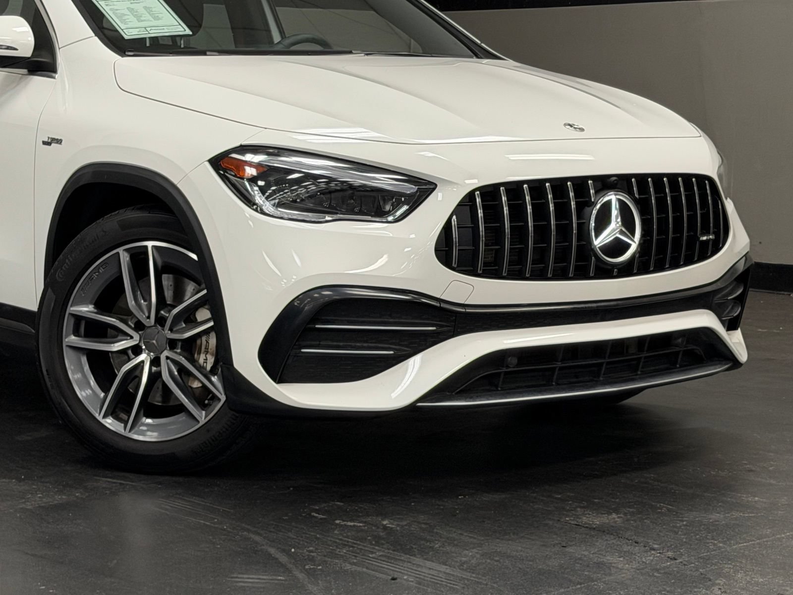 Used 2023 Mercedes-Benz GLA 35 AMG 4MATIC image 3