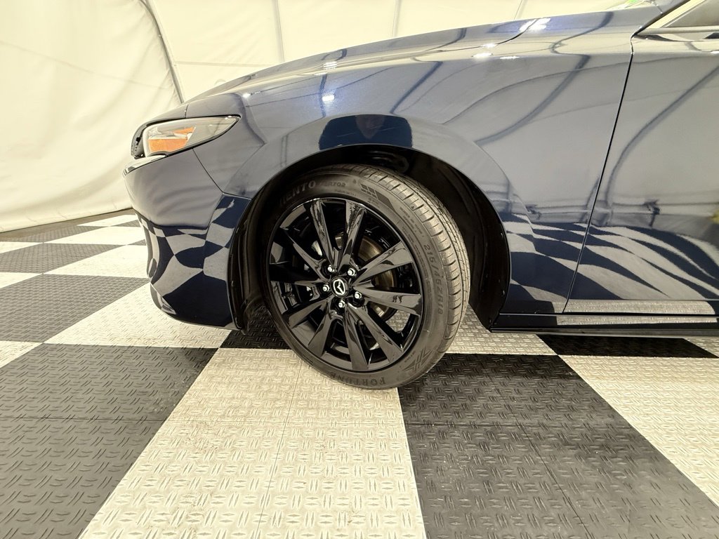 Used 2024 MAZDA MAZDA3 s image 9