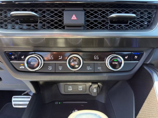 Used 2025 Acura ADX A-Spec image 14