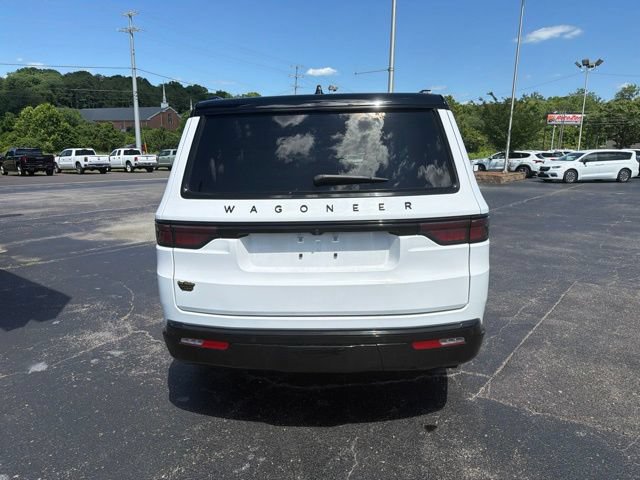 Used 2025 Jeep Wagoneer Series II AWD/4WD image 6