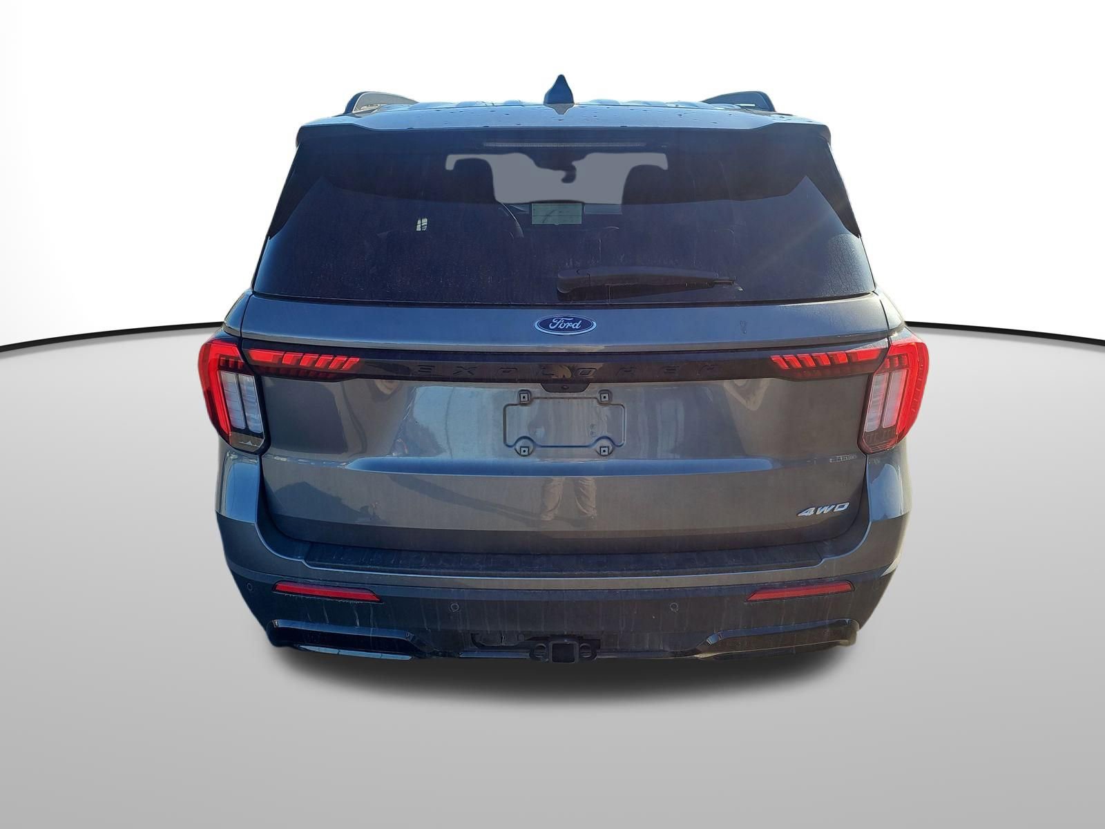 Used 2025 Ford Explorer ST-Line image 3