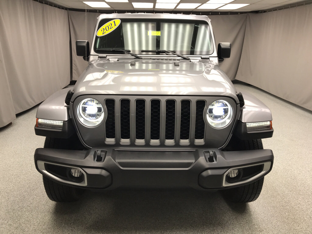 Used 2021 Jeep Gladiator Overland w/ Popular Equipment Package AWD/4WD image 7