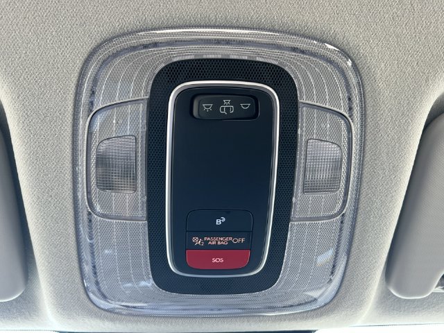 Used 2027 Hyundai Kona SE FWD image 27