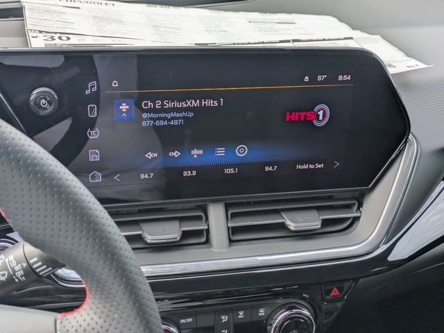 New 2026 Chevrolet Trax RS w/ Sunroof Package FWD image 18