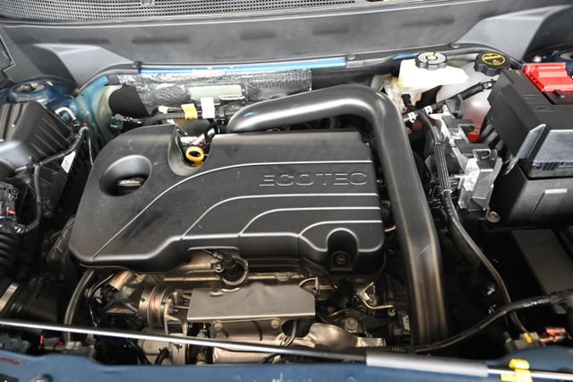 New 2027 Chevrolet Equinox LT w/ Convenience Package II FWD image 30