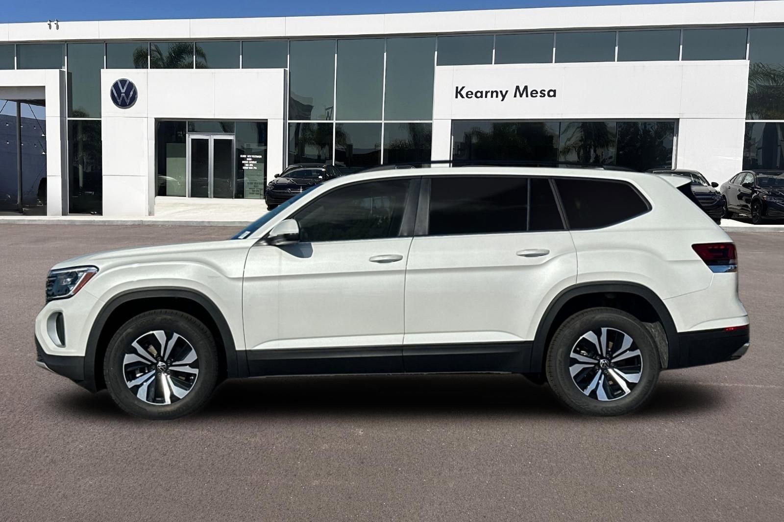 New 2026 Volkswagen Atlas SE FWD image 7