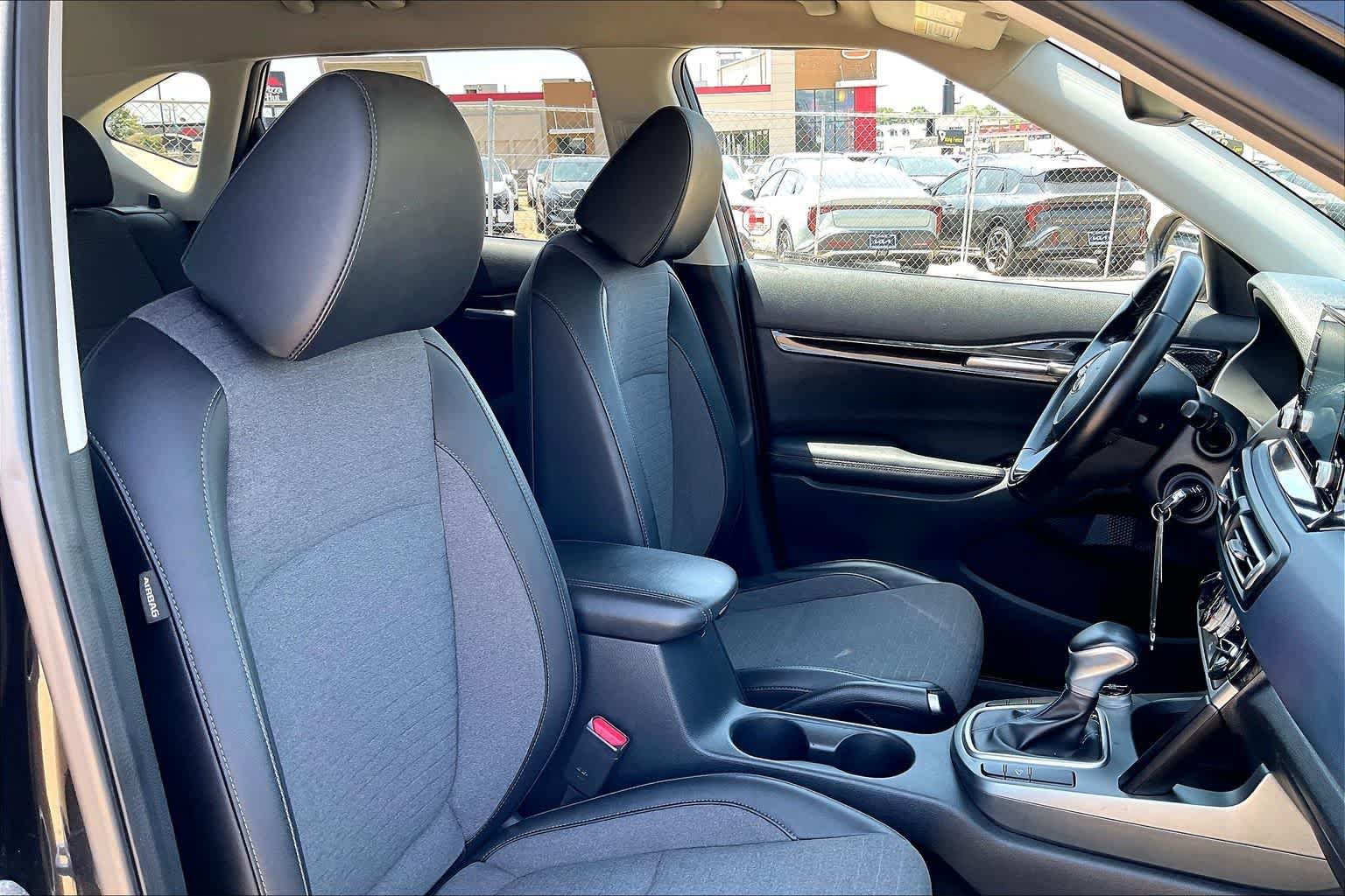 Used 2021 Kia Seltos S FWD image 12