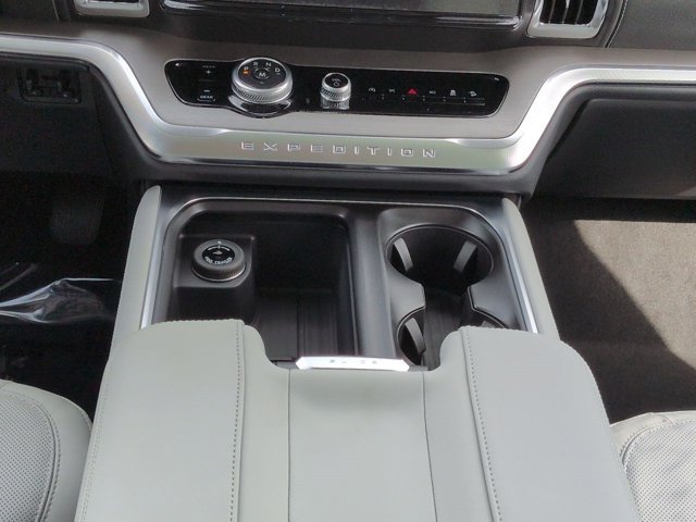 New 2027 Ford Expedition Max Platinum AWD/4WD image 21