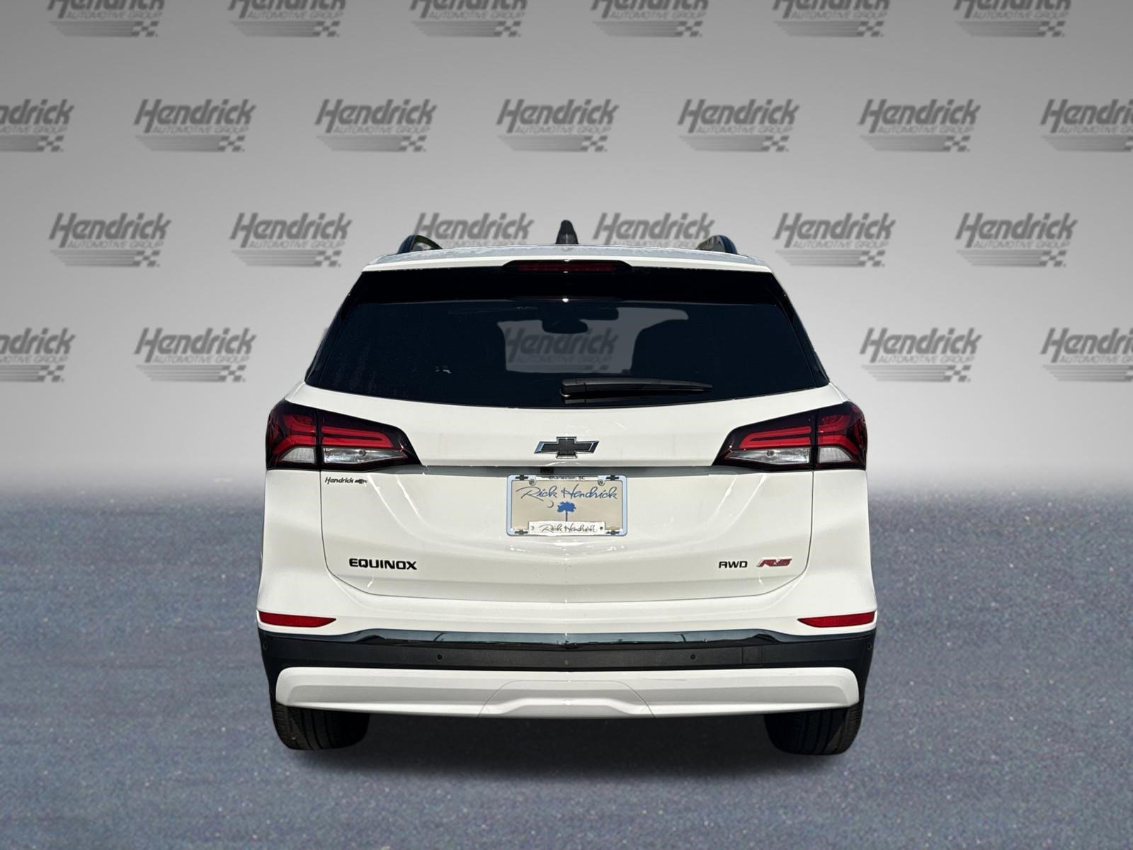 Used 2023 Chevrolet Equinox RS AWD/4WD image 9