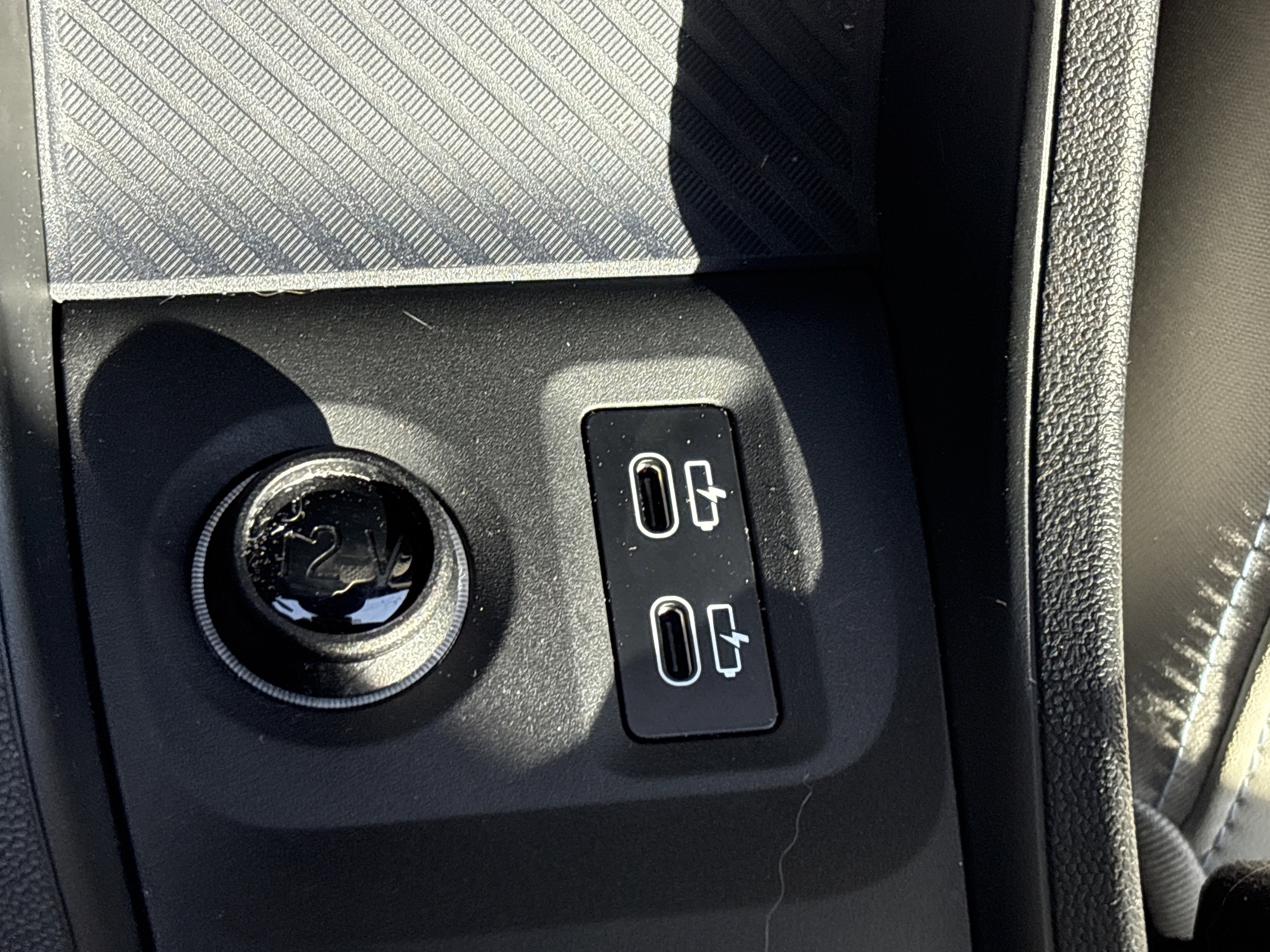 Used 2025 MINI Cooper S image 31