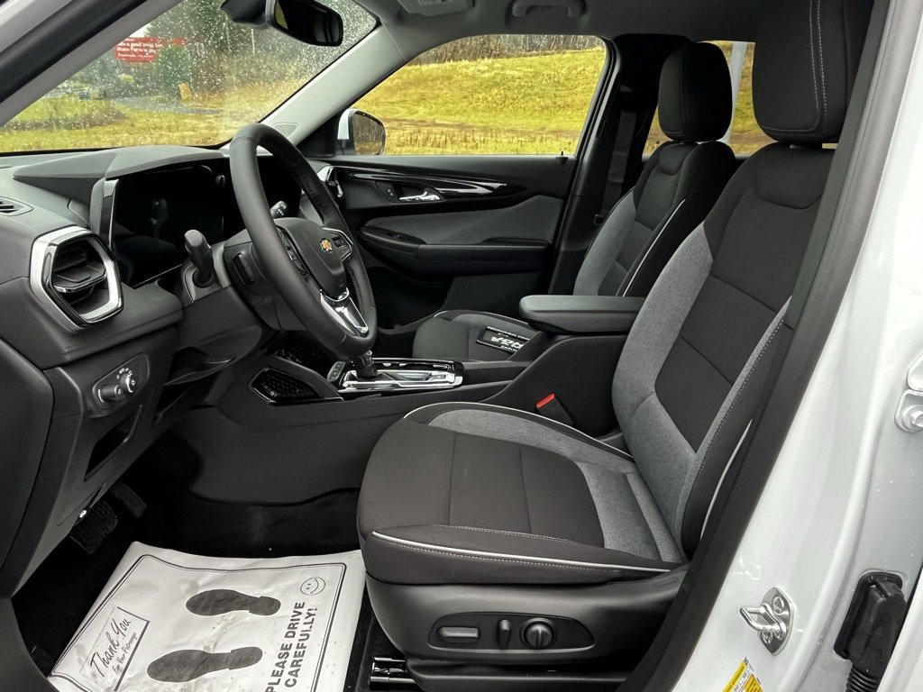 New 2026 Chevrolet TrailBlazer LT w/ Convenience Package image 13