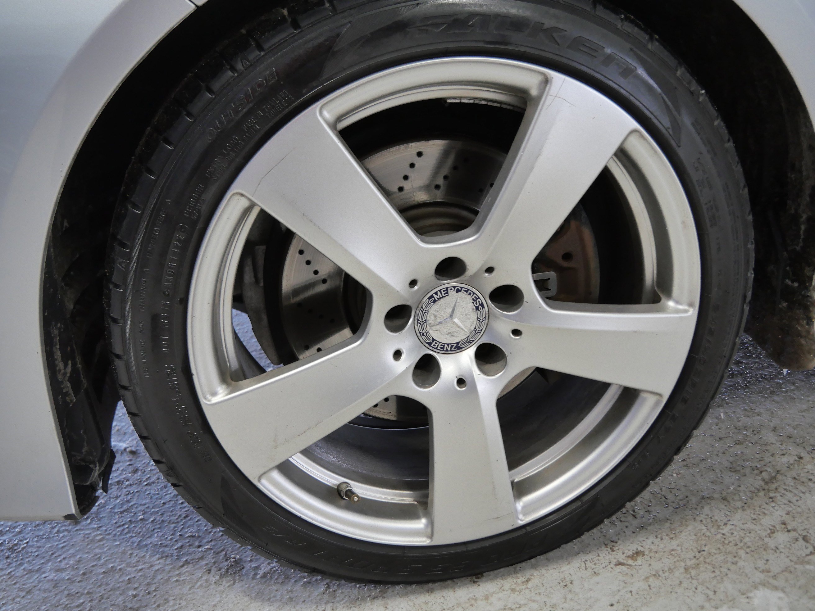 Used 2014 Mercedes-Benz E 350 4MATIC Sedan image 14