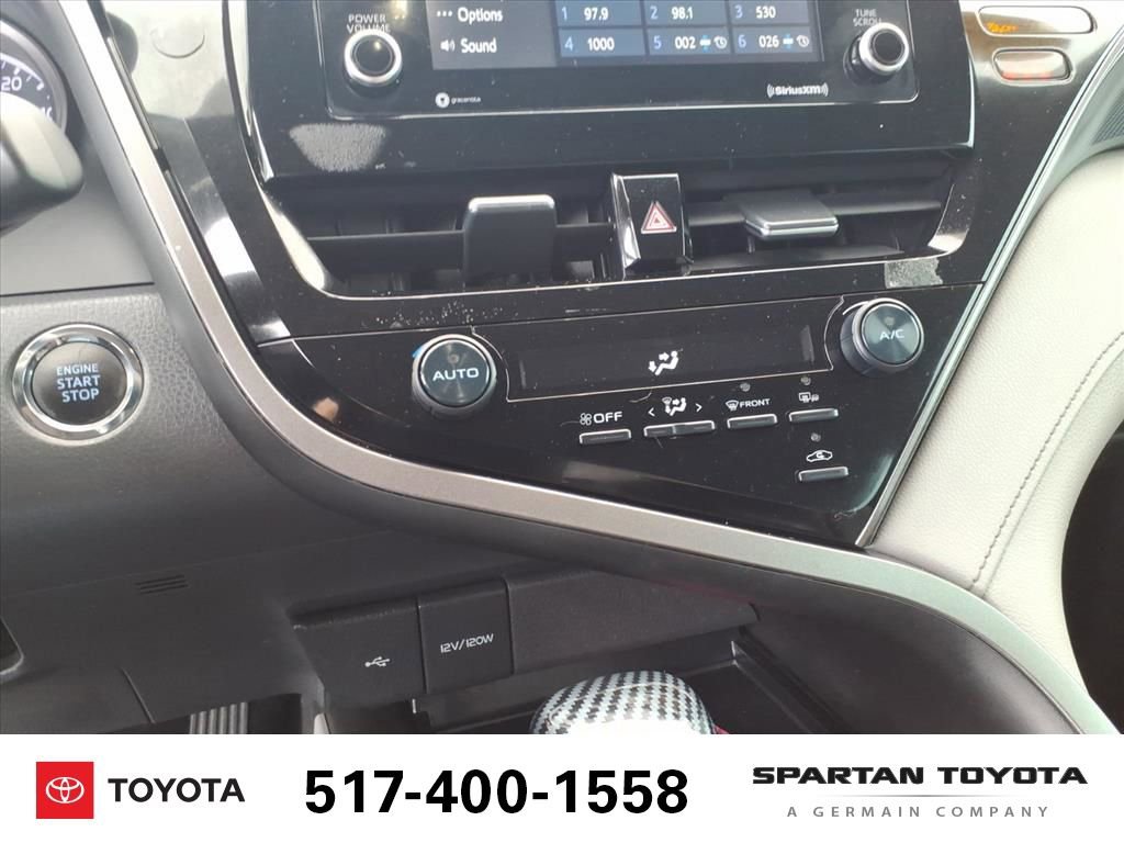 Used 2021 Toyota Camry SE w/ Convenience Package FWD image 20