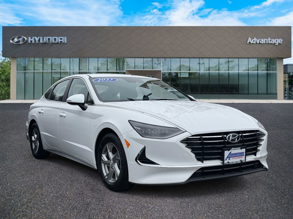 Used 2023 Hyundai Sonata SE w/ Cargo Package
