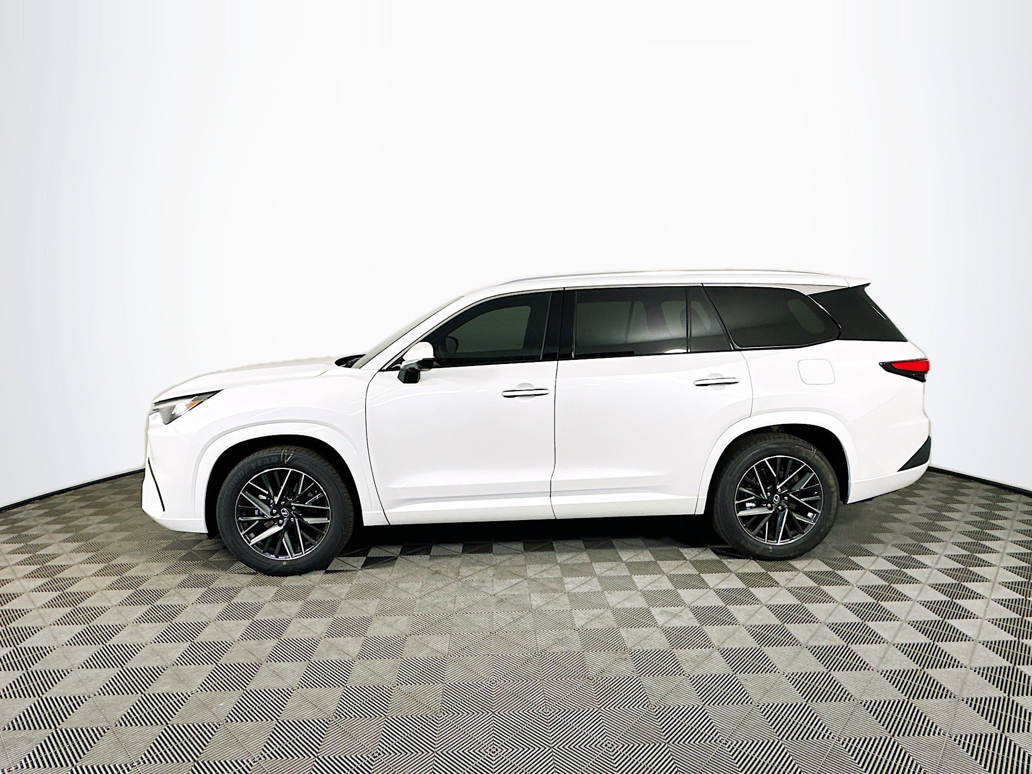 New 2026 Lexus TX 350 AWD image 4