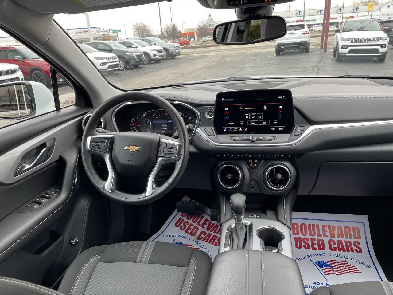 Used 2023 Chevrolet Blazer LT w/ Convenience Package AWD/4WD image 2