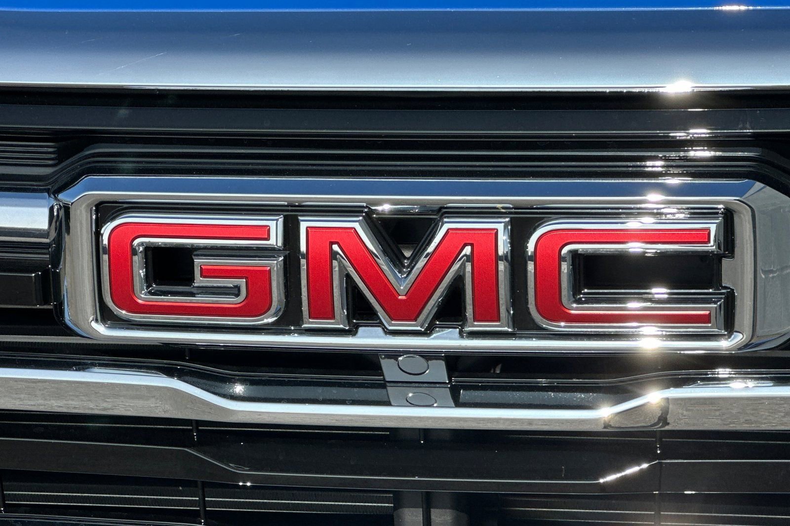 Used 2026 GMC Terrain Elevation w/ Elevation Premium Package FWD image 39