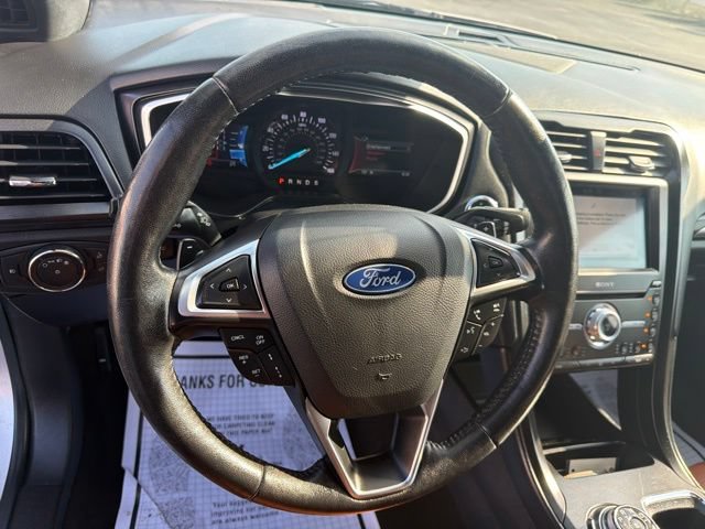 Used 2019 Ford Fusion Titanium FWD image 12