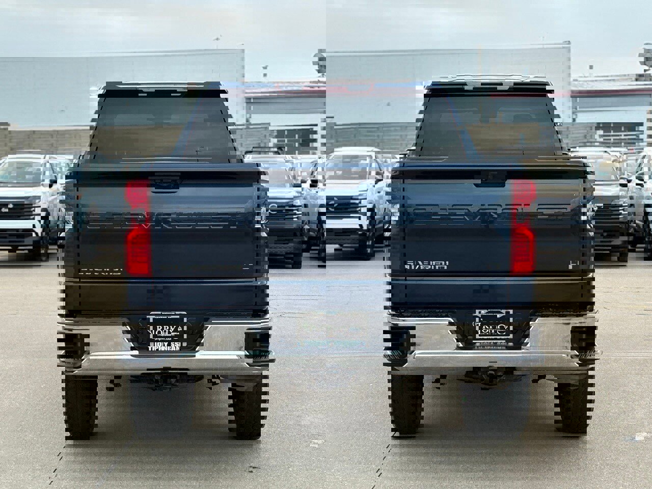 Used 2022 Chevrolet Silverado 1500 LT image 7