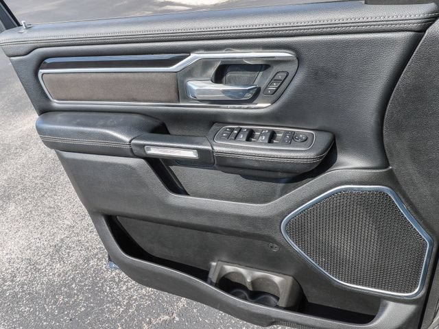 Used 2022 RAM 1500 Laramie w/ Sport Appearance Package AWD/4WD image 13