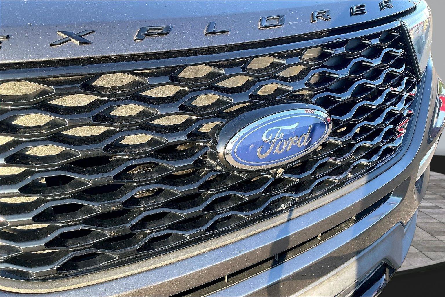 Used 2020 Ford Explorer ST AWD/4WD image 29