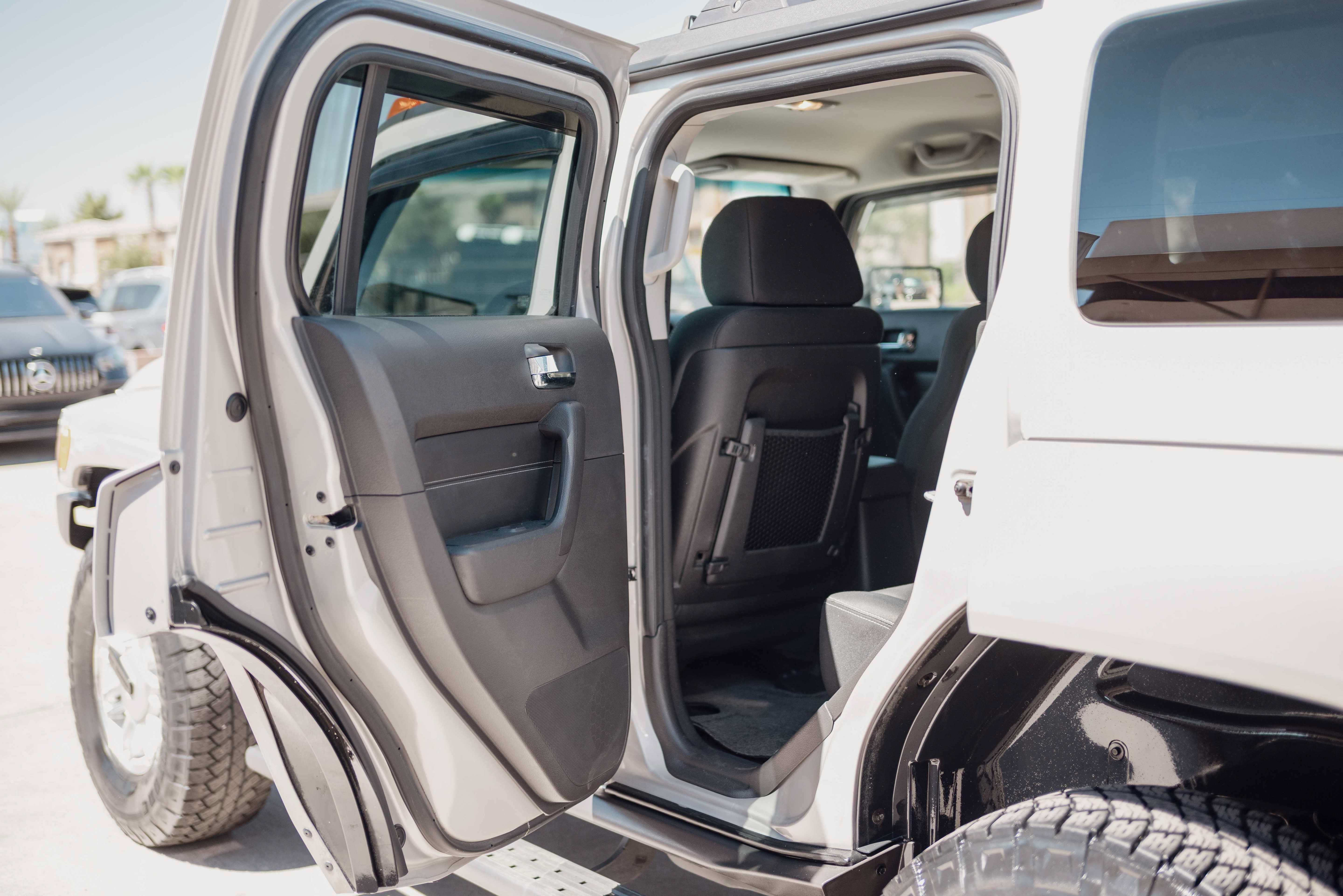 Used 2006 HUMMER H3 AWD/4WD image 11