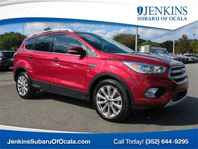 Used 2017 Ford Escape Titanium video 1