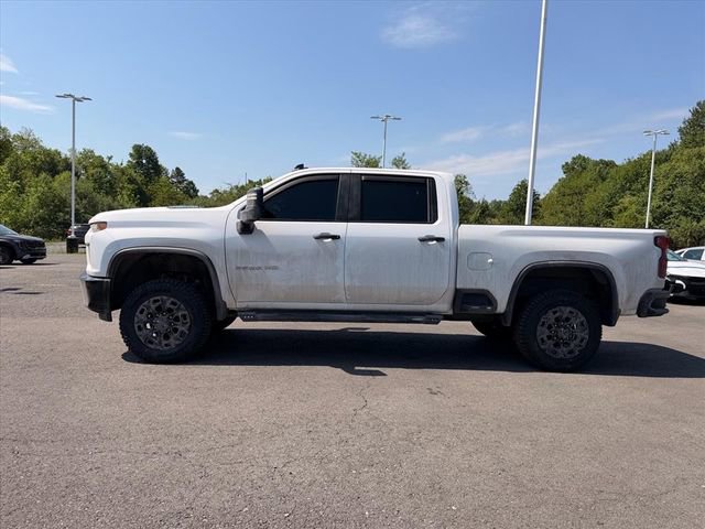 Used 2023 Chevrolet Silverado 2500 Custom w/ Custom Value Package AWD/4WD image 4