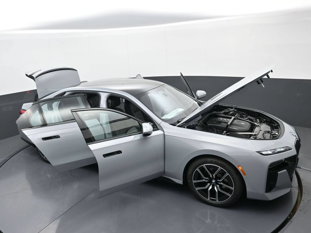 New 2026 BMW 740i xDrive w/ Executive Package AWD/4WD image 41