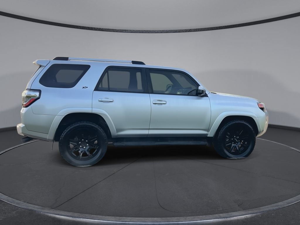 Used 2022 Toyota 4Runner SR5 RWD image 9