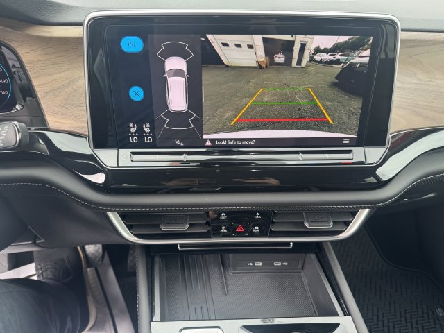 Used 2026 Volkswagen Atlas SE AWD/4WD image 19