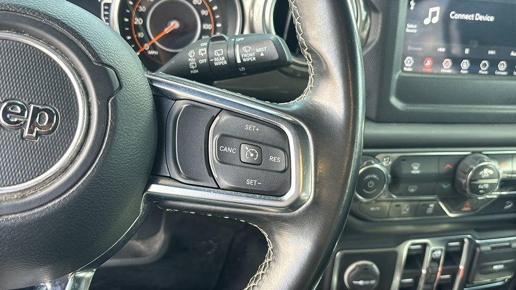 Used 2019 Jeep Wrangler Unlimited Sahara image 18