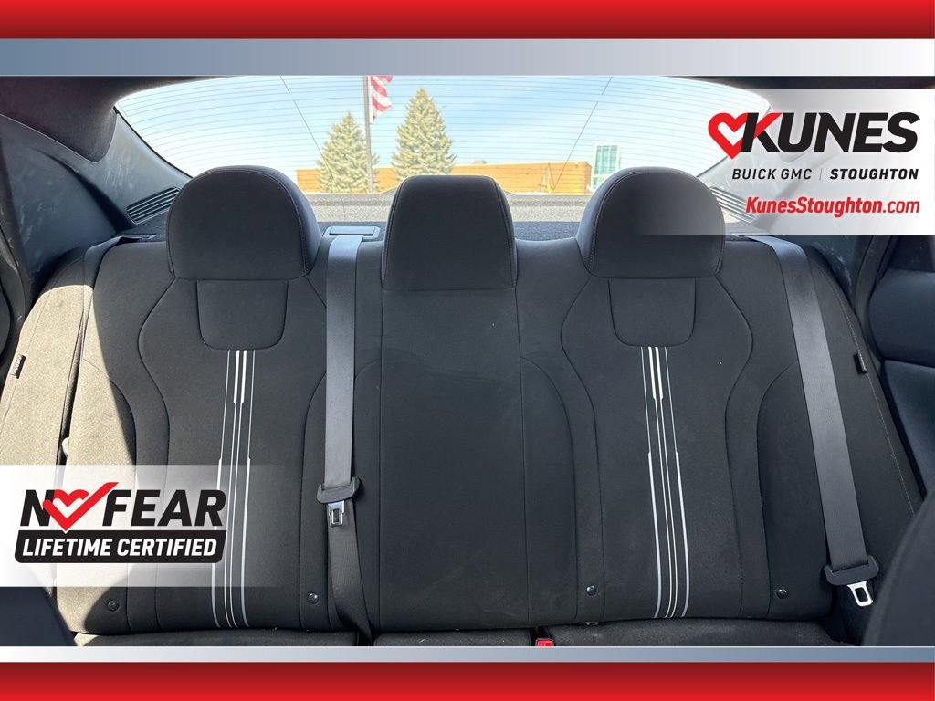 Used 2025 Hyundai Elantra Sport FWD image 36