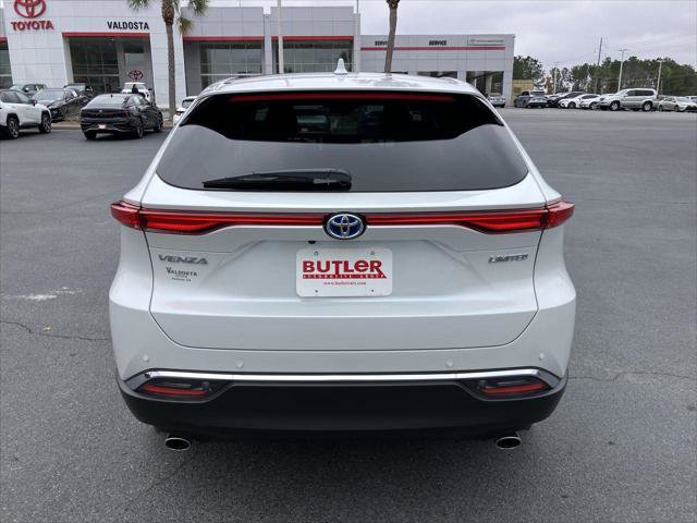 Certified 2024 Toyota Venza Limited image 4