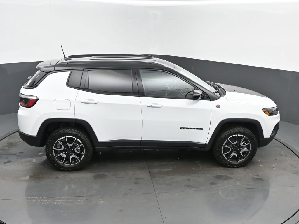 New 2026 Jeep Compass Trailhawk image 43