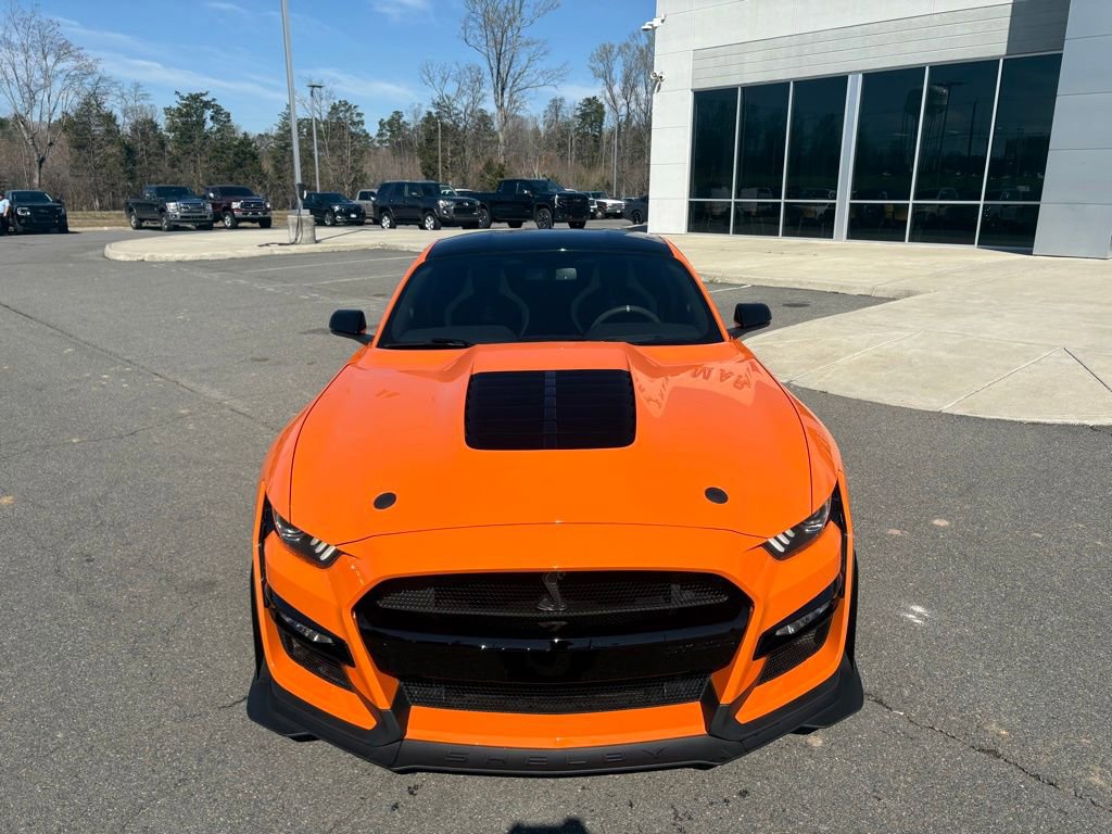 Used 2020 Ford Mustang Shelby GT500 w/ Carbon Fiber Track Pack image 9