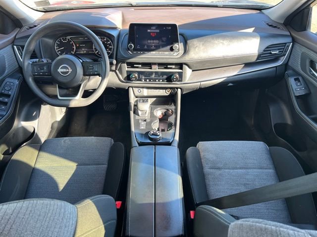 Used 2023 Nissan Rogue SV image 13