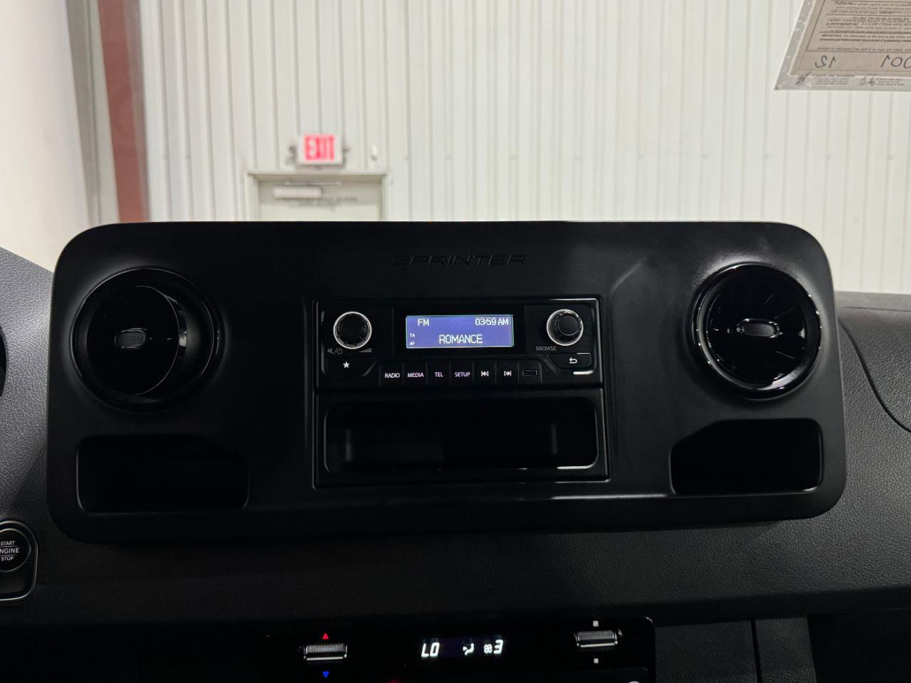 Used 2021 Mercedes-Benz Sprinter 2500 image 18