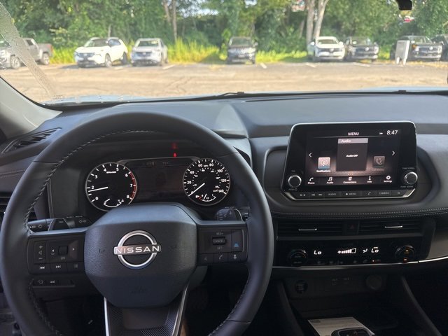 New 2026 Nissan Rogue SV image 13