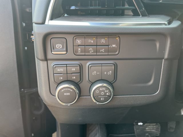 New 2026 Chevrolet Tahoe Z71 w/ Comfort Package AWD/4WD image 33