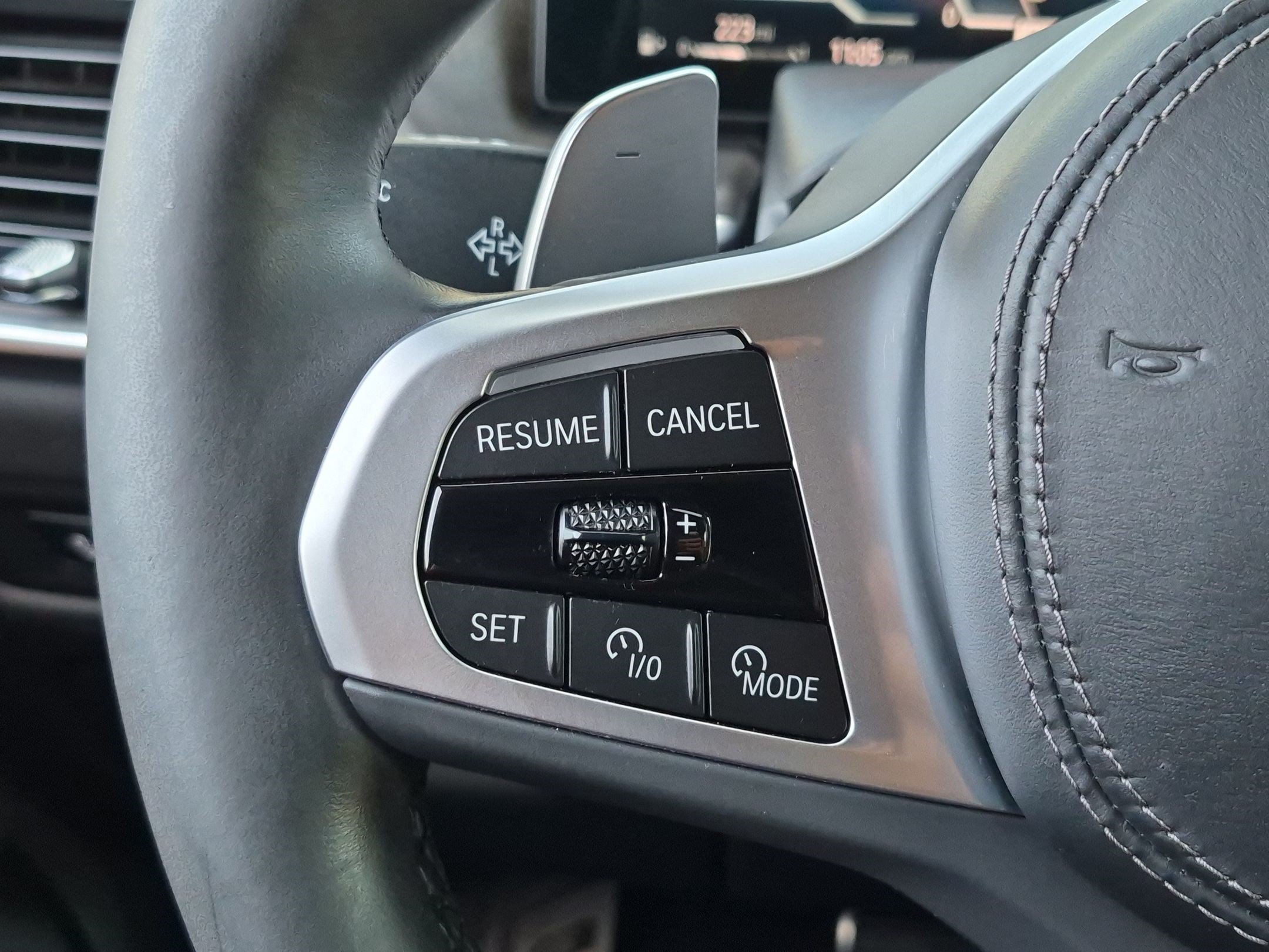 Certified 2025 BMW X5 sDrive40i w/ M Sport Package RWD image 19